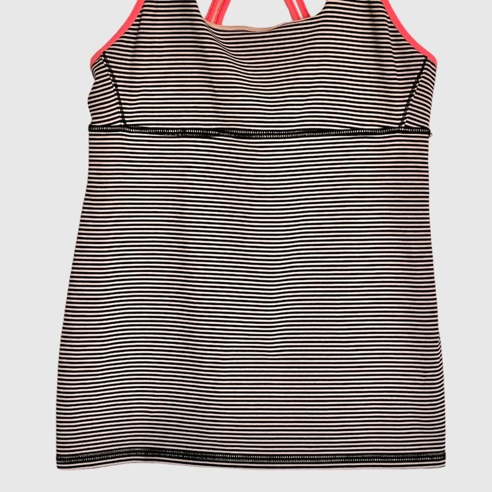 Lululemon Get Fit Keyhole Tank w/Shelf Bra - Picture 4 of 16